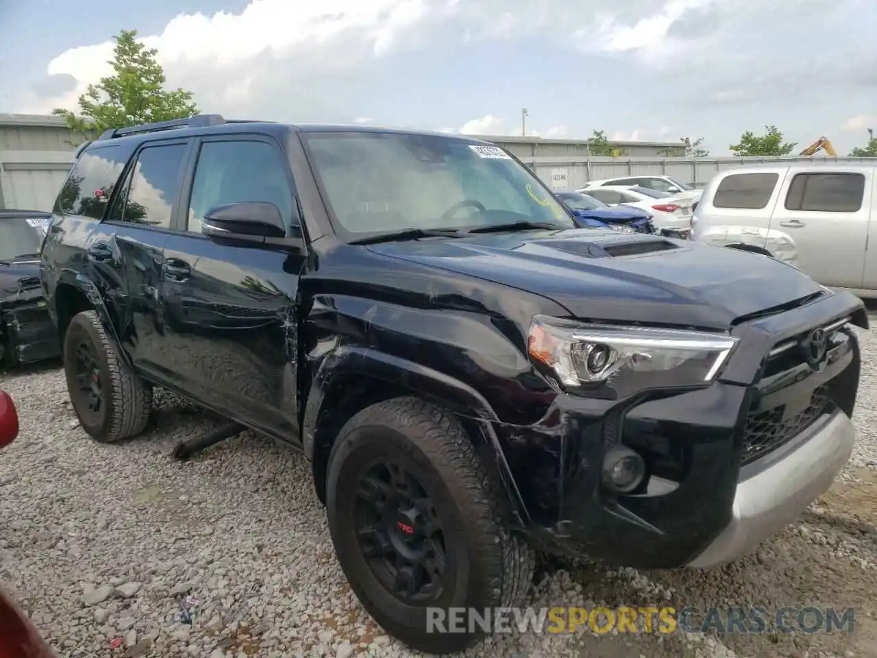 10 Photograph of a damaged car JTERU5JR0M5879686 TOYOTA 4RUNNER 2021