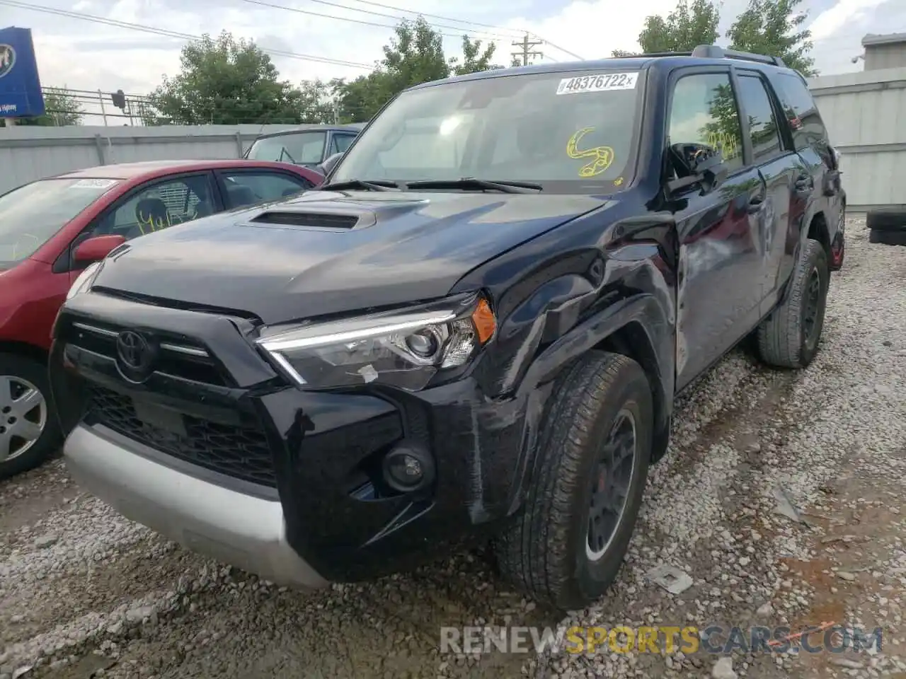 2 Photograph of a damaged car JTERU5JR0M5879686 TOYOTA 4RUNNER 2021