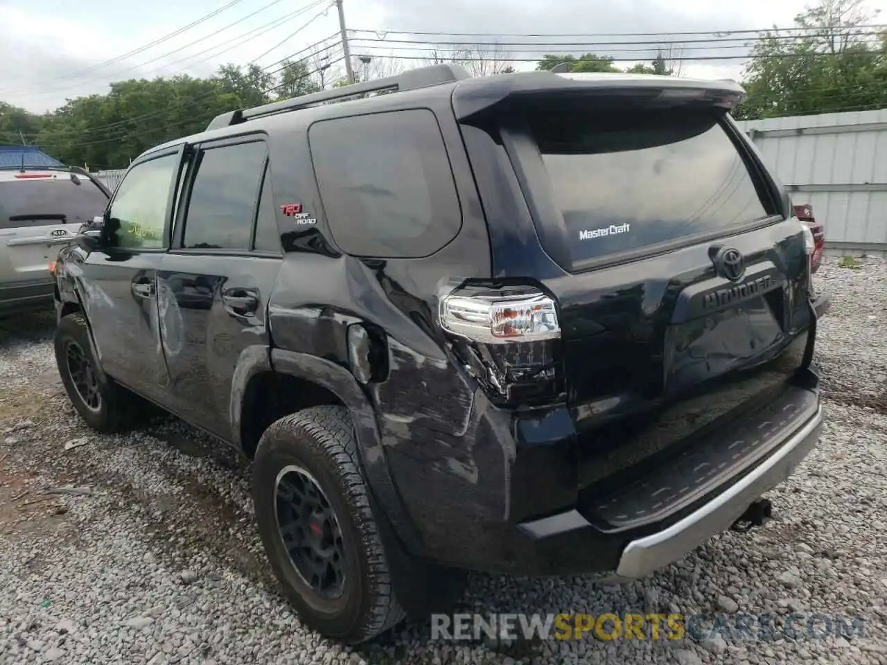 3 Photograph of a damaged car JTERU5JR0M5879686 TOYOTA 4RUNNER 2021