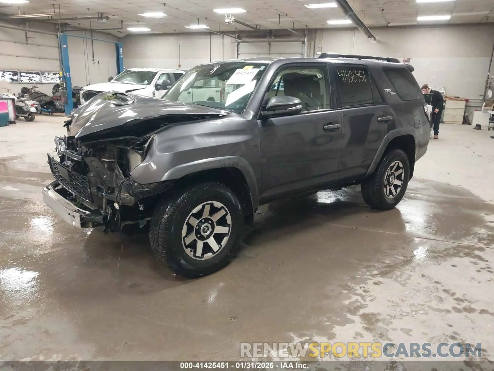 2 Photograph of a damaged car JTERU5JR0M5908295 TOYOTA 4RUNNER 2021