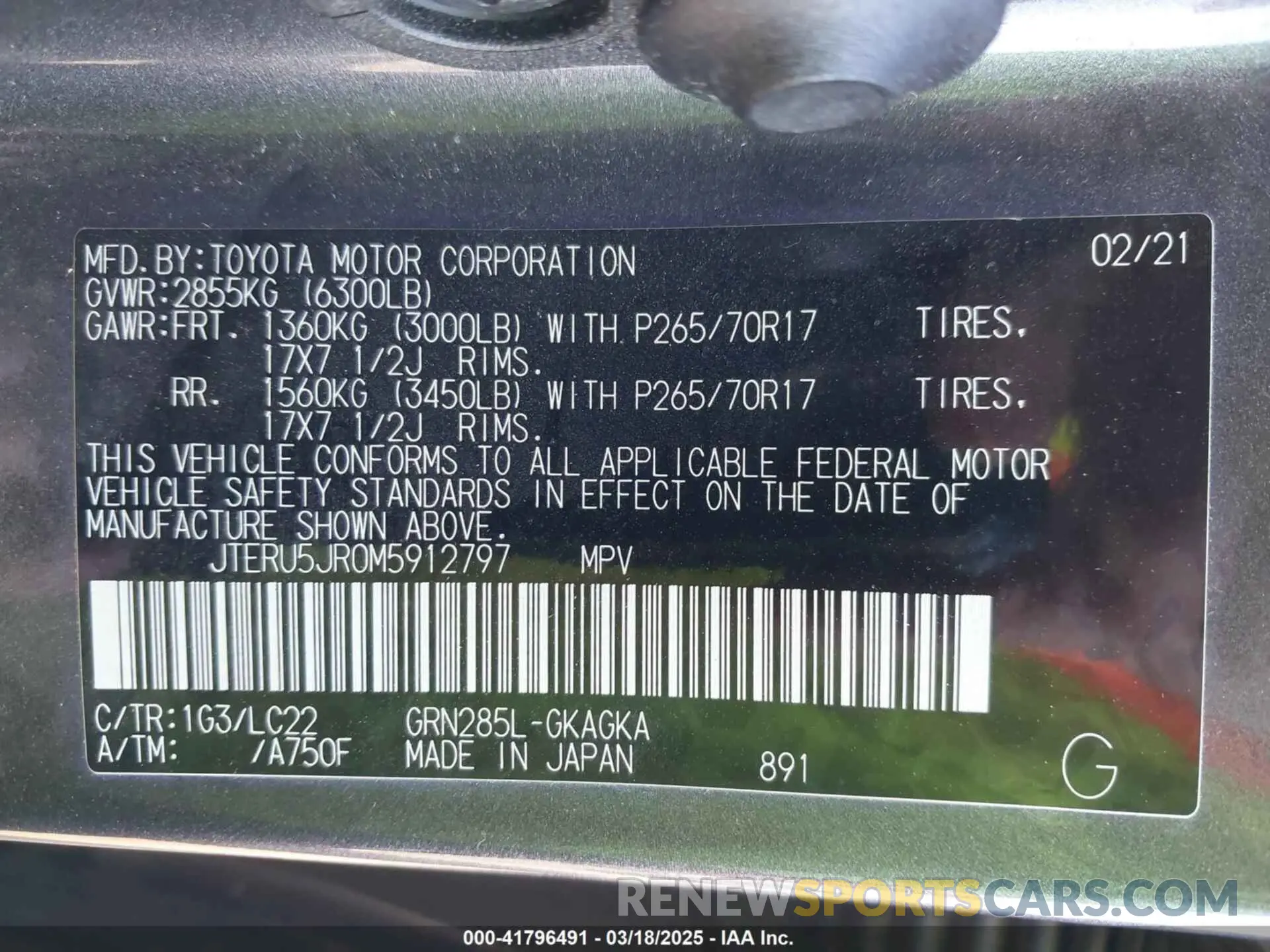 9 Photograph of a damaged car JTERU5JR0M5912797 TOYOTA 4RUNNER 2021