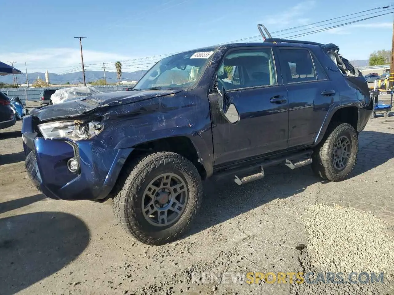 1 Photograph of a damaged car JTERU5JR1M5845692 TOYOTA 4RUNNER 2021