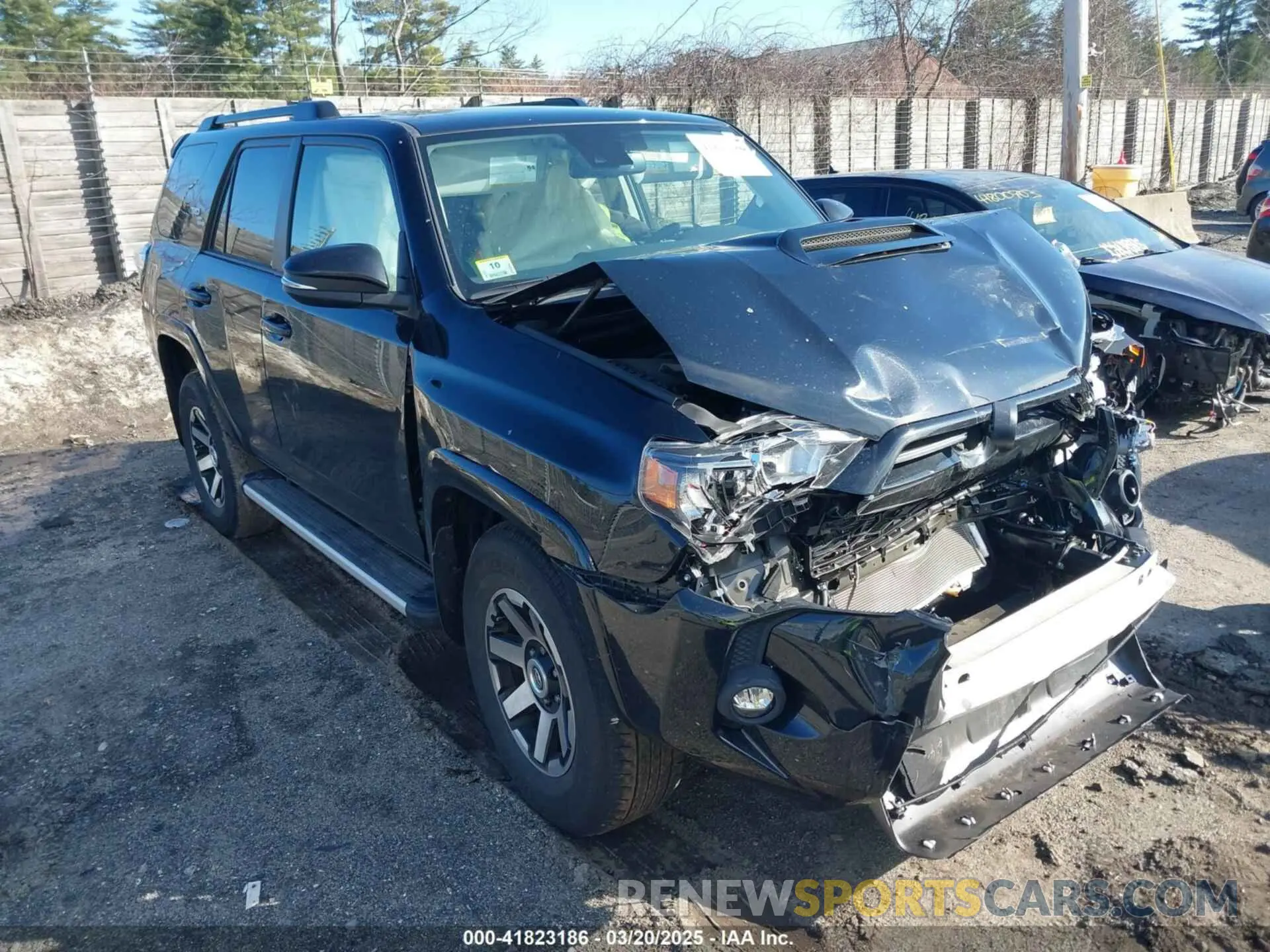 1 Photograph of a damaged car JTERU5JR1M5970644 TOYOTA 4RUNNER 2021