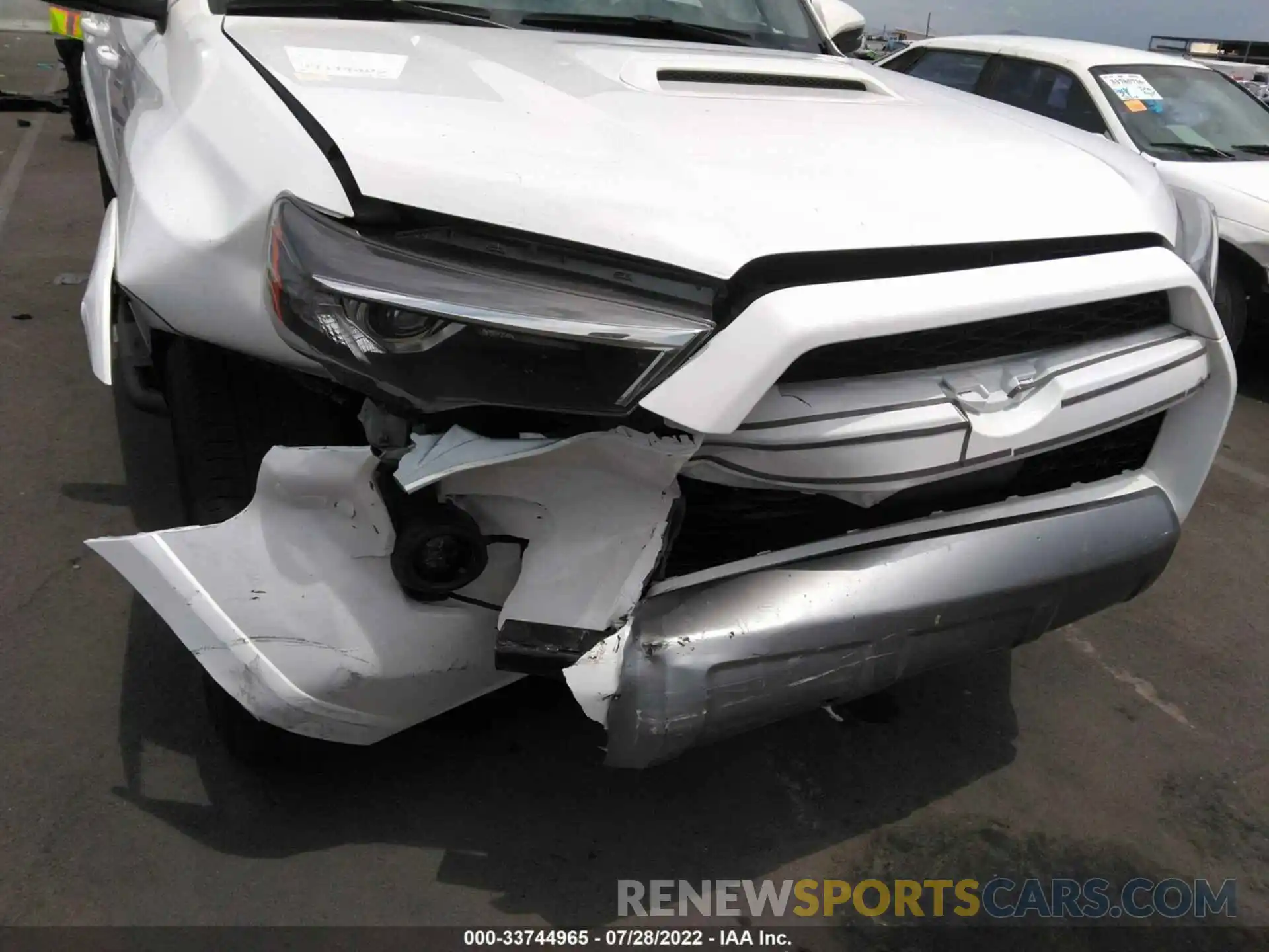 6 Photograph of a damaged car JTERU5JR2M5901459 TOYOTA 4RUNNER 2021