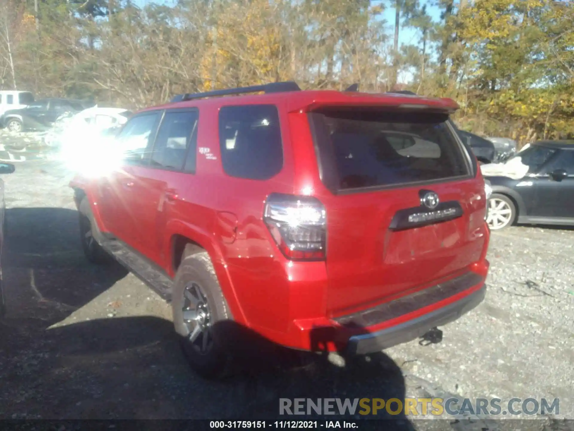 3 Photograph of a damaged car JTERU5JR2M5924207 TOYOTA 4RUNNER 2021