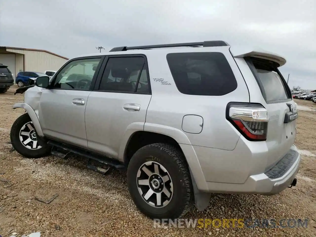 2 Photograph of a damaged car JTERU5JR2M5926877 TOYOTA 4RUNNER 2021