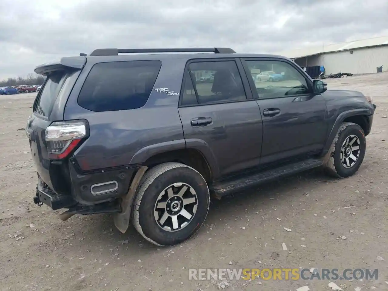 3 Photograph of a damaged car JTERU5JR2M5929259 TOYOTA 4RUNNER 2021