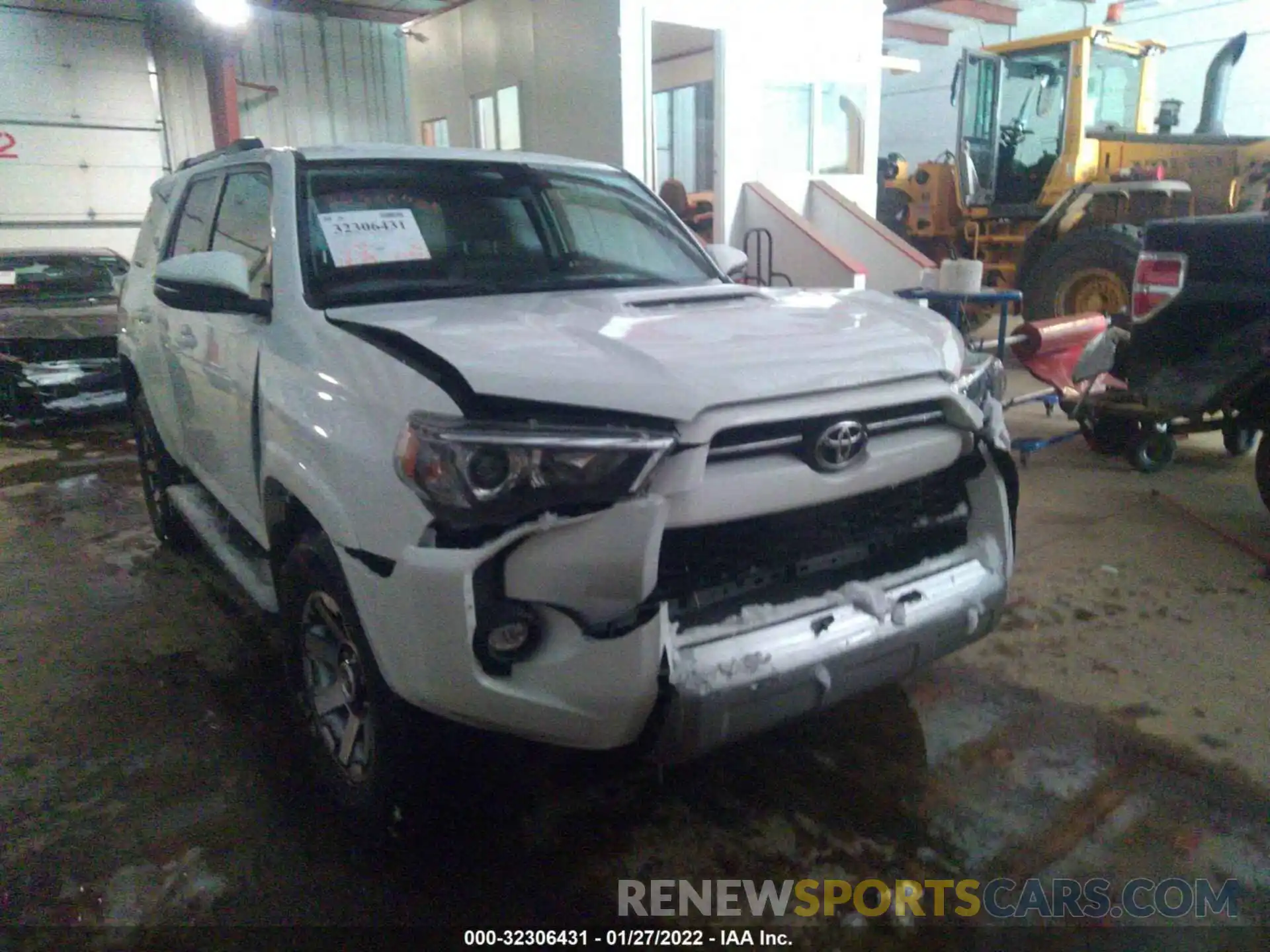 6 Photograph of a damaged car JTERU5JR2M5935076 TOYOTA 4RUNNER 2021