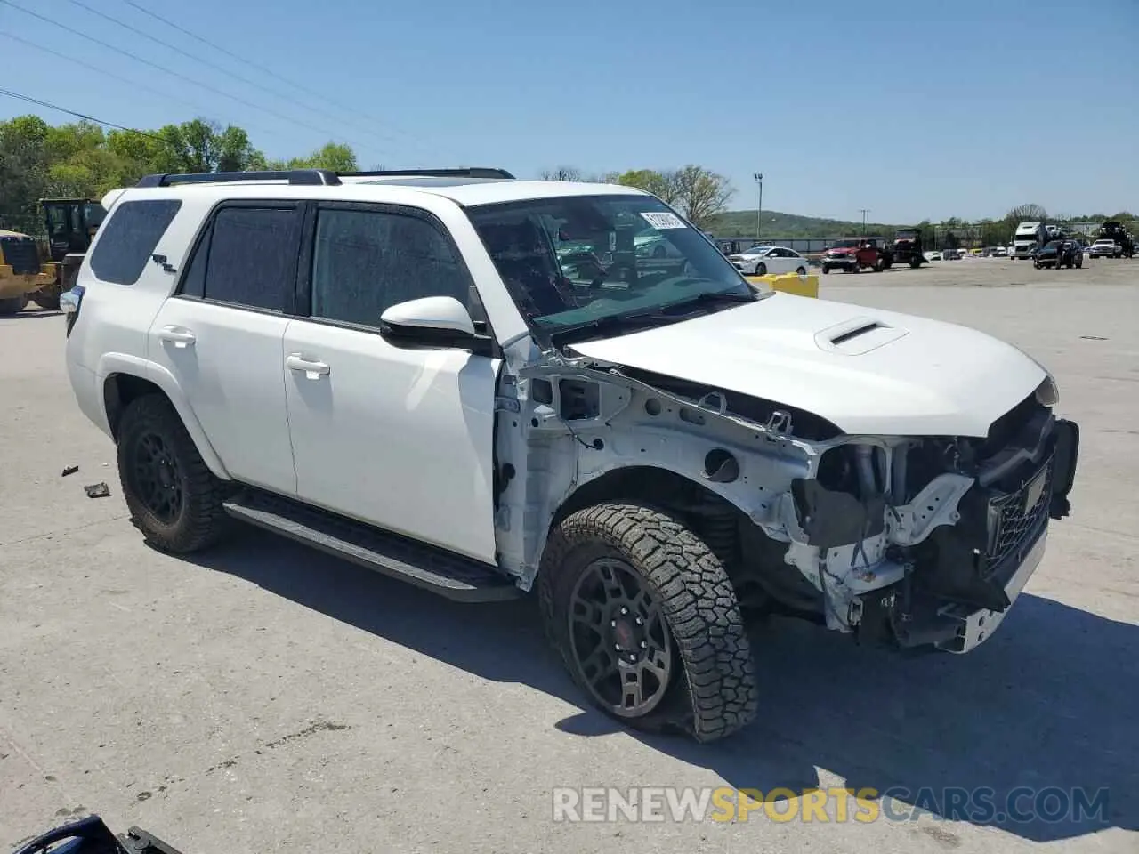 4 Photograph of a damaged car JTERU5JR3M5863479 TOYOTA 4RUNNER 2021