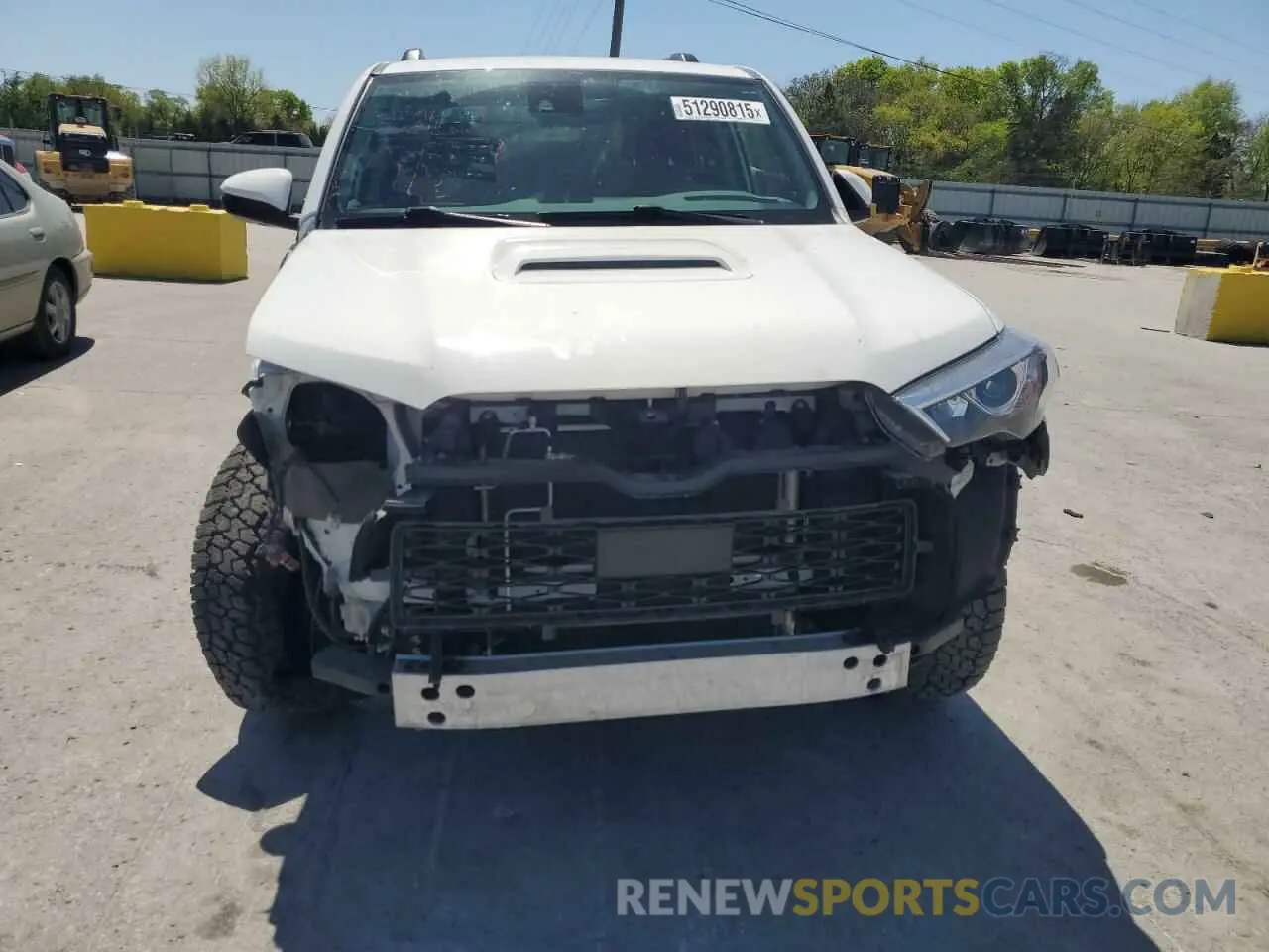 5 Photograph of a damaged car JTERU5JR3M5863479 TOYOTA 4RUNNER 2021