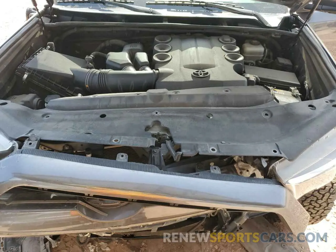 12 Photograph of a damaged car JTERU5JR3M5866141 TOYOTA 4RUNNER 2021