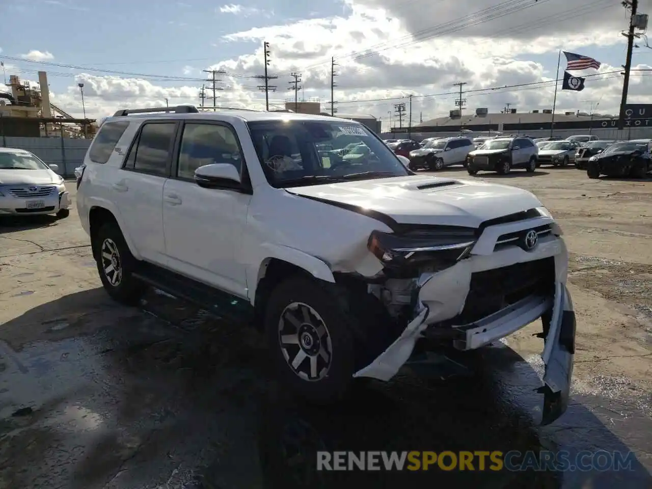 1 Photograph of a damaged car JTERU5JR3M5912695 TOYOTA 4RUNNER 2021