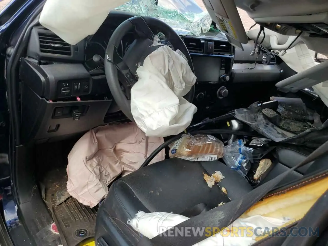 8 Photograph of a damaged car JTERU5JR5M5911712 TOYOTA 4RUNNER 2021
