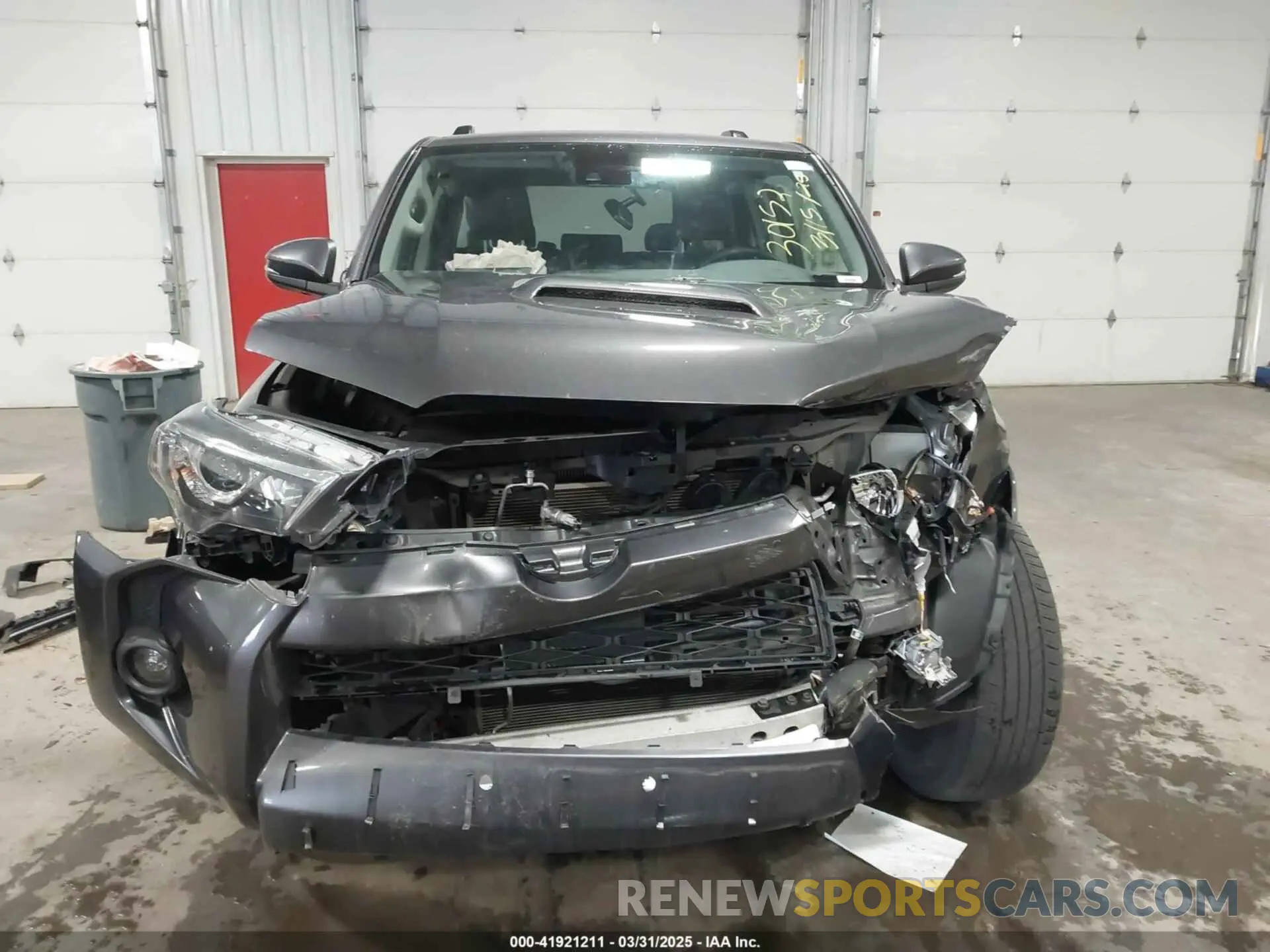 13 Photograph of a damaged car JTERU5JR6M5892569 TOYOTA 4RUNNER 2021