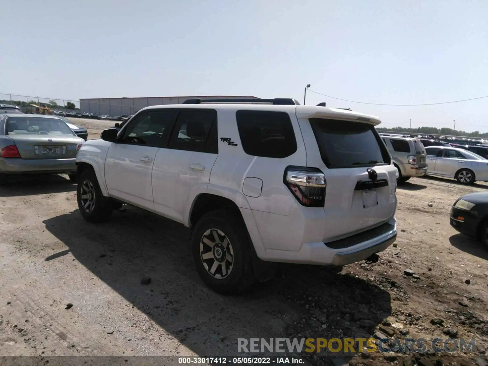 3 Photograph of a damaged car JTERU5JR7M5857006 TOYOTA 4RUNNER 2021