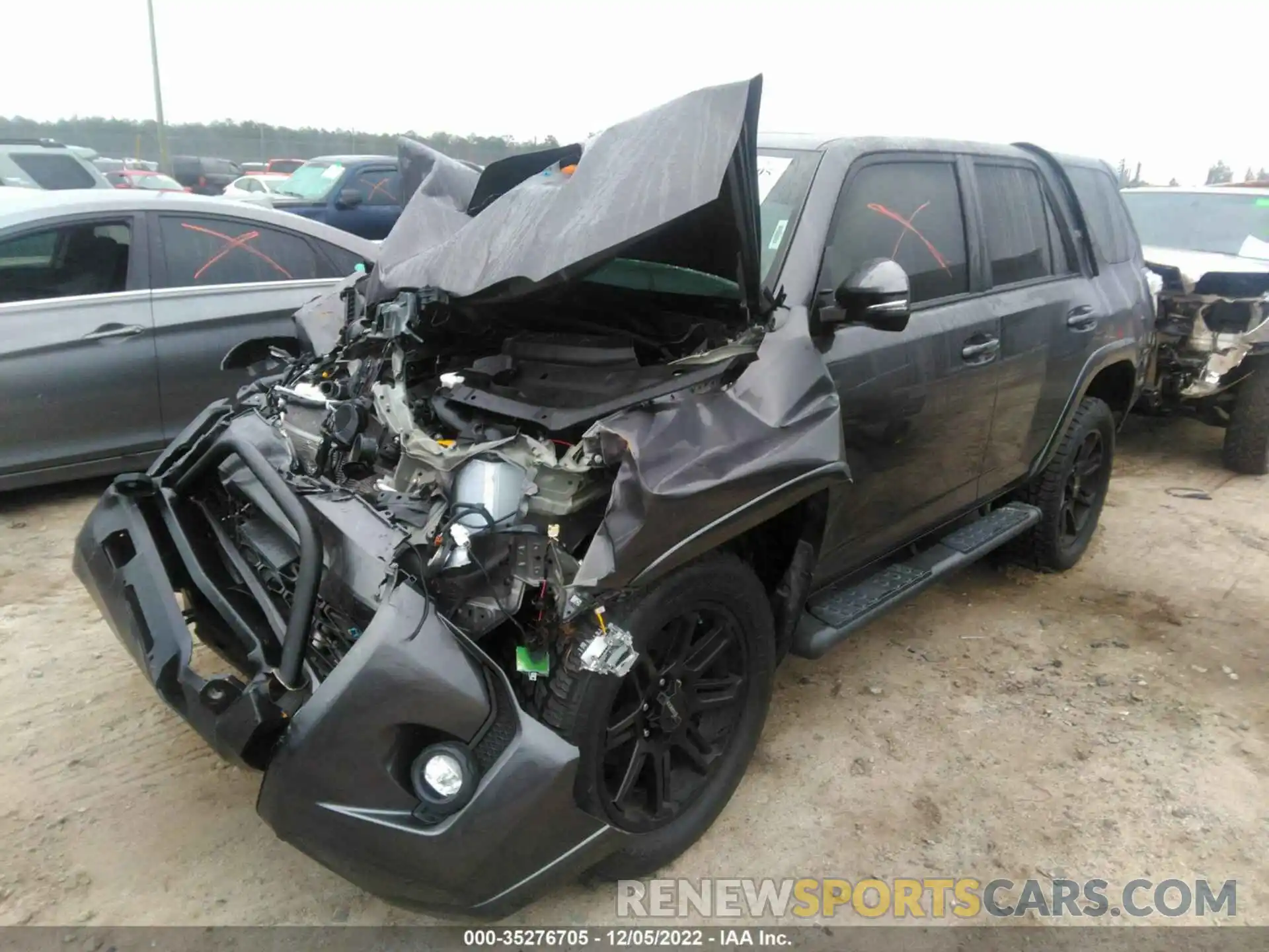 2 Photograph of a damaged car JTERU5JR7M5870080 TOYOTA 4RUNNER 2021