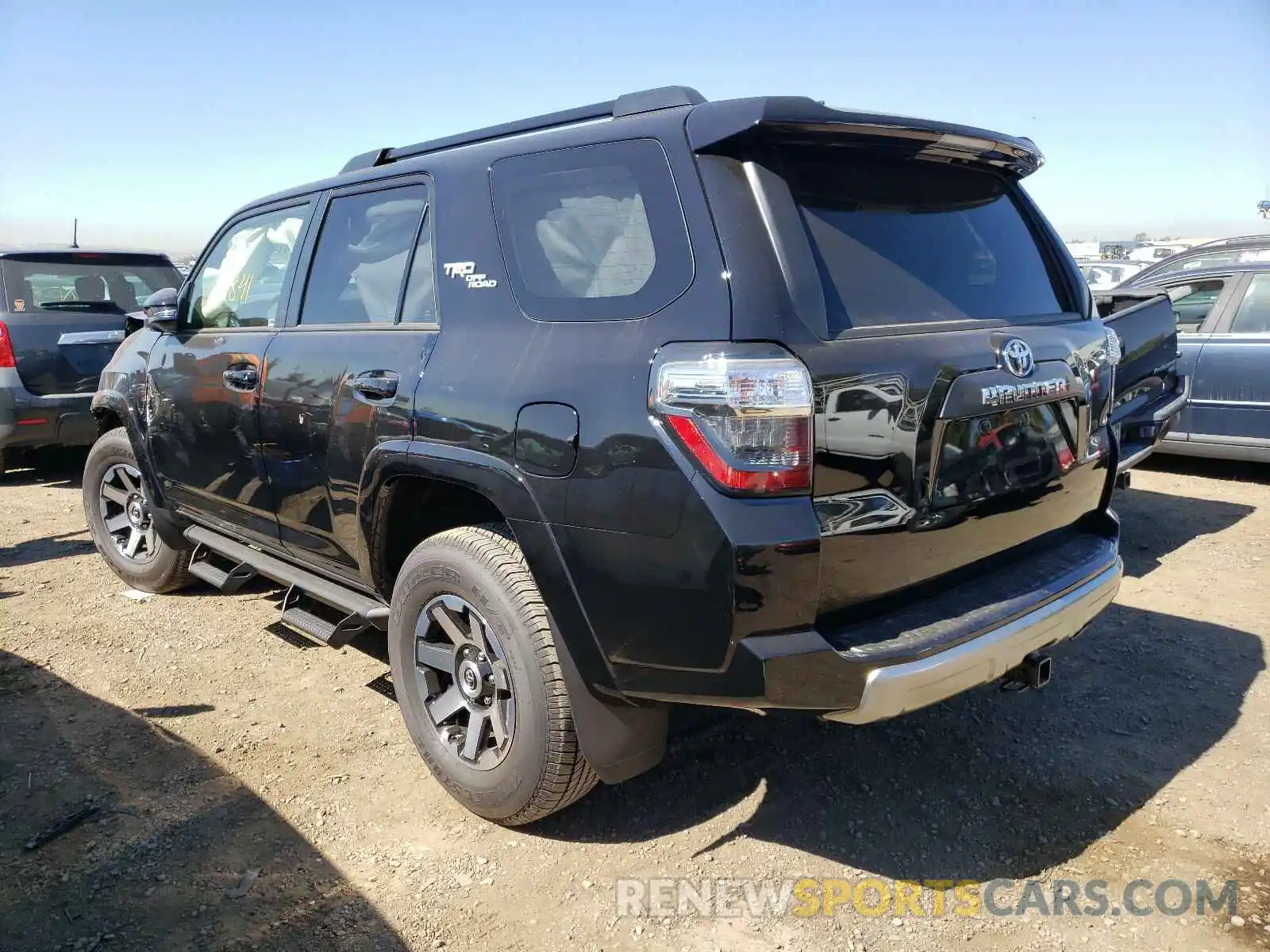 3 Photograph of a damaged car JTERU5JR7M5902767 TOYOTA 4RUNNER 2021