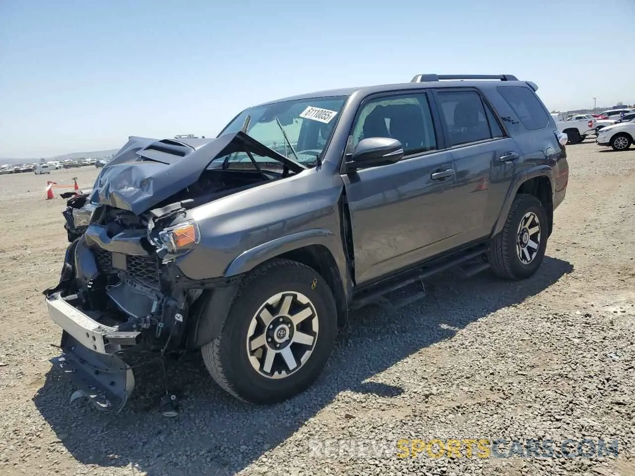 1 Photograph of a damaged car JTERU5JR9M5872400 TOYOTA 4RUNNER 2021