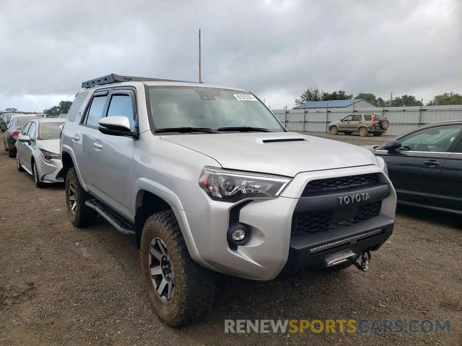 1 Photograph of a damaged car JTERU5JR9M5943868 TOYOTA 4RUNNER 2021