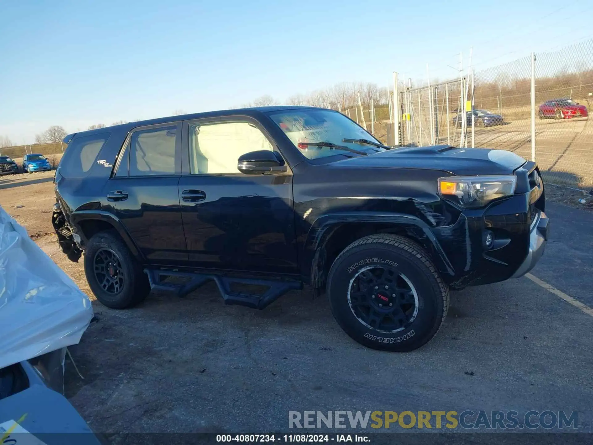 12 Photograph of a damaged car JTERU5JR9M5969497 TOYOTA 4RUNNER 2021