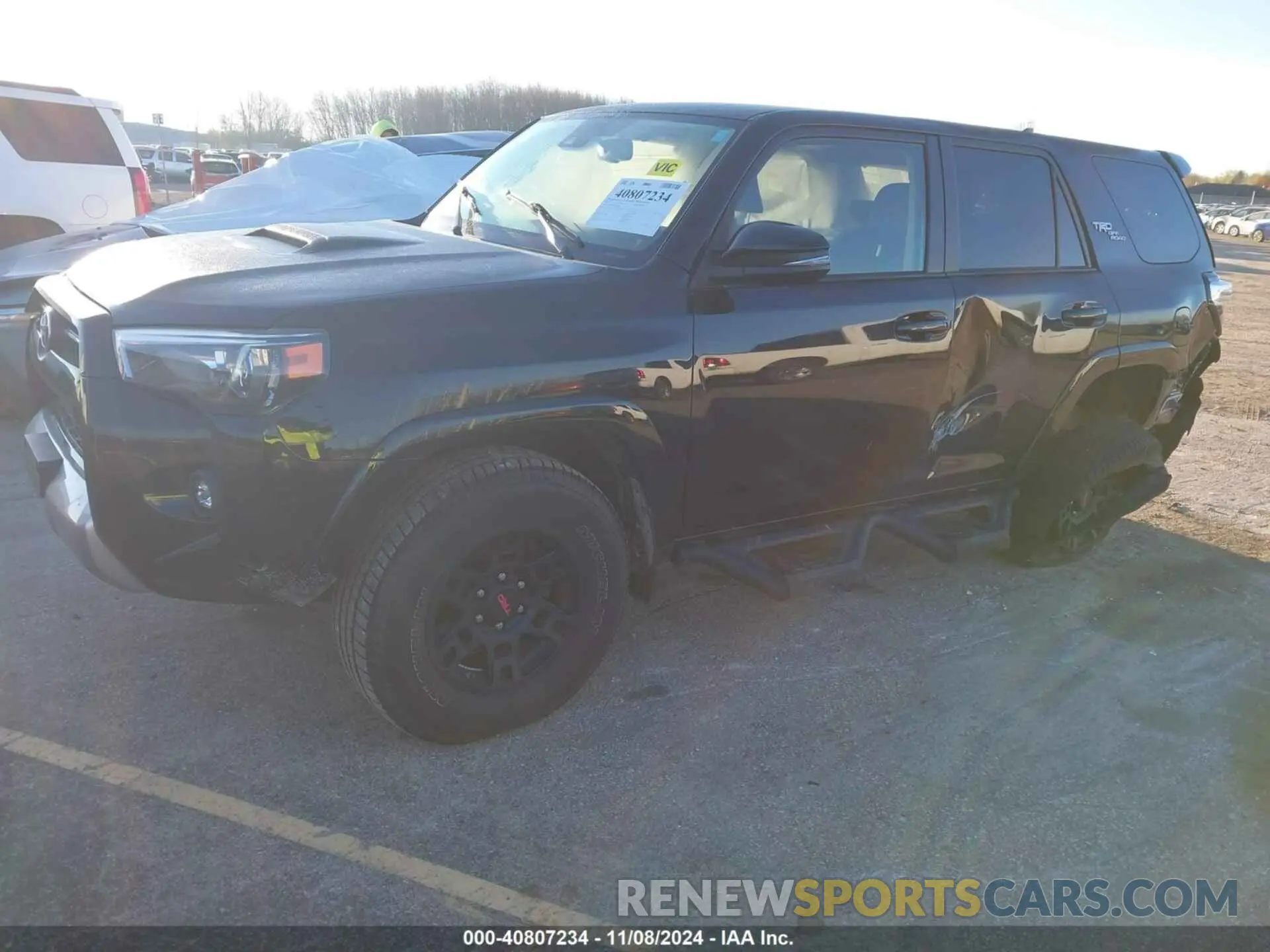 2 Photograph of a damaged car JTERU5JR9M5969497 TOYOTA 4RUNNER 2021