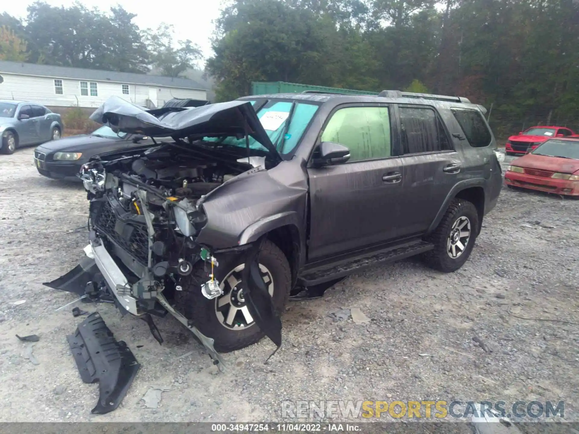 2 Photograph of a damaged car JTERU5JRXM5848610 TOYOTA 4RUNNER 2021