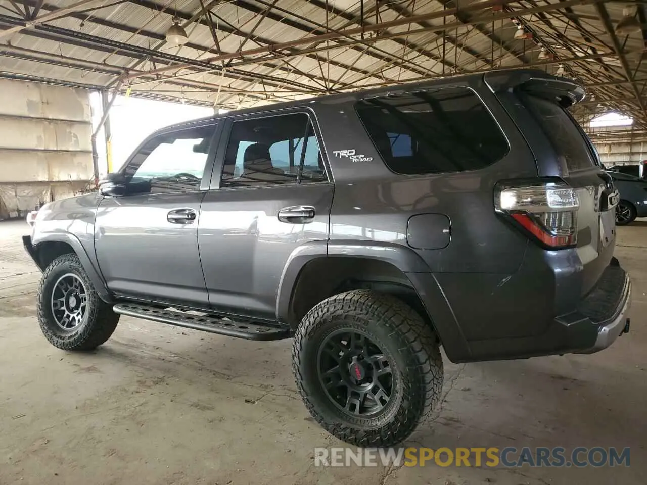 2 Photograph of a damaged car JTERU5JRXM5948349 TOYOTA 4RUNNER 2021
