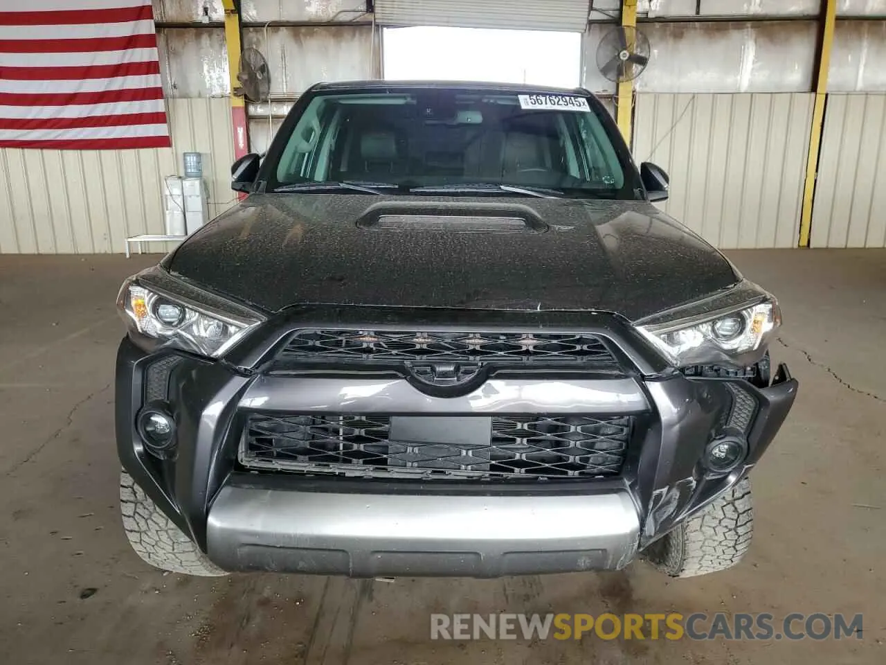 5 Photograph of a damaged car JTERU5JRXM5948349 TOYOTA 4RUNNER 2021