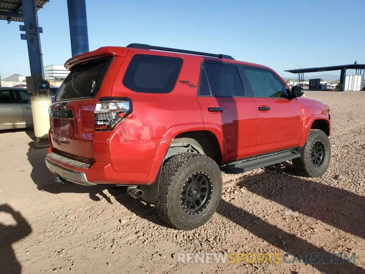 3 Photograph of a damaged car JTERU5JRXM5954331 TOYOTA 4RUNNER 2021