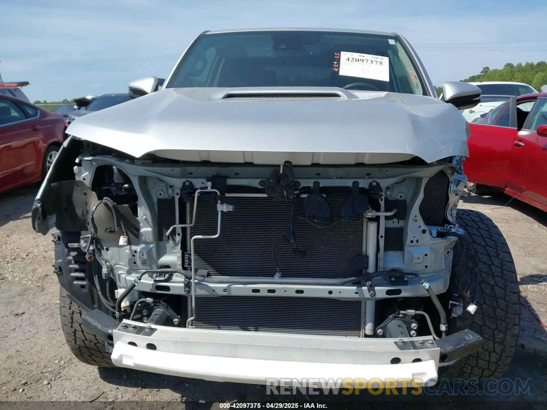 13 Photograph of a damaged car JTERU5JRXM5964177 TOYOTA 4RUNNER 2021