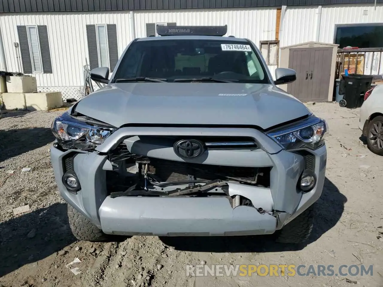 5 Photograph of a damaged car JTEZU5JR7M5241838 TOYOTA 4RUNNER 2021