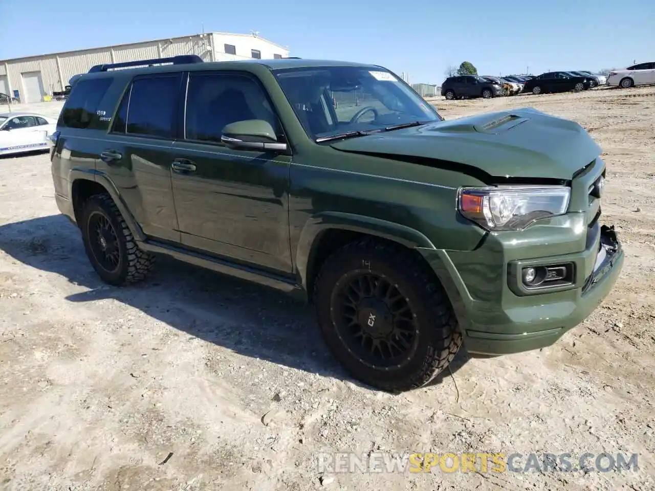 4 Photograph of a damaged car JTEAU5JR2N5274986 TOYOTA 4RUNNER 2022