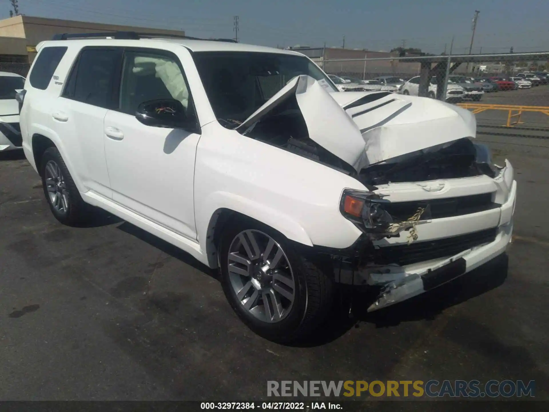 1 Photograph of a damaged car JTEAU5JR3N5257579 TOYOTA 4RUNNER 2022