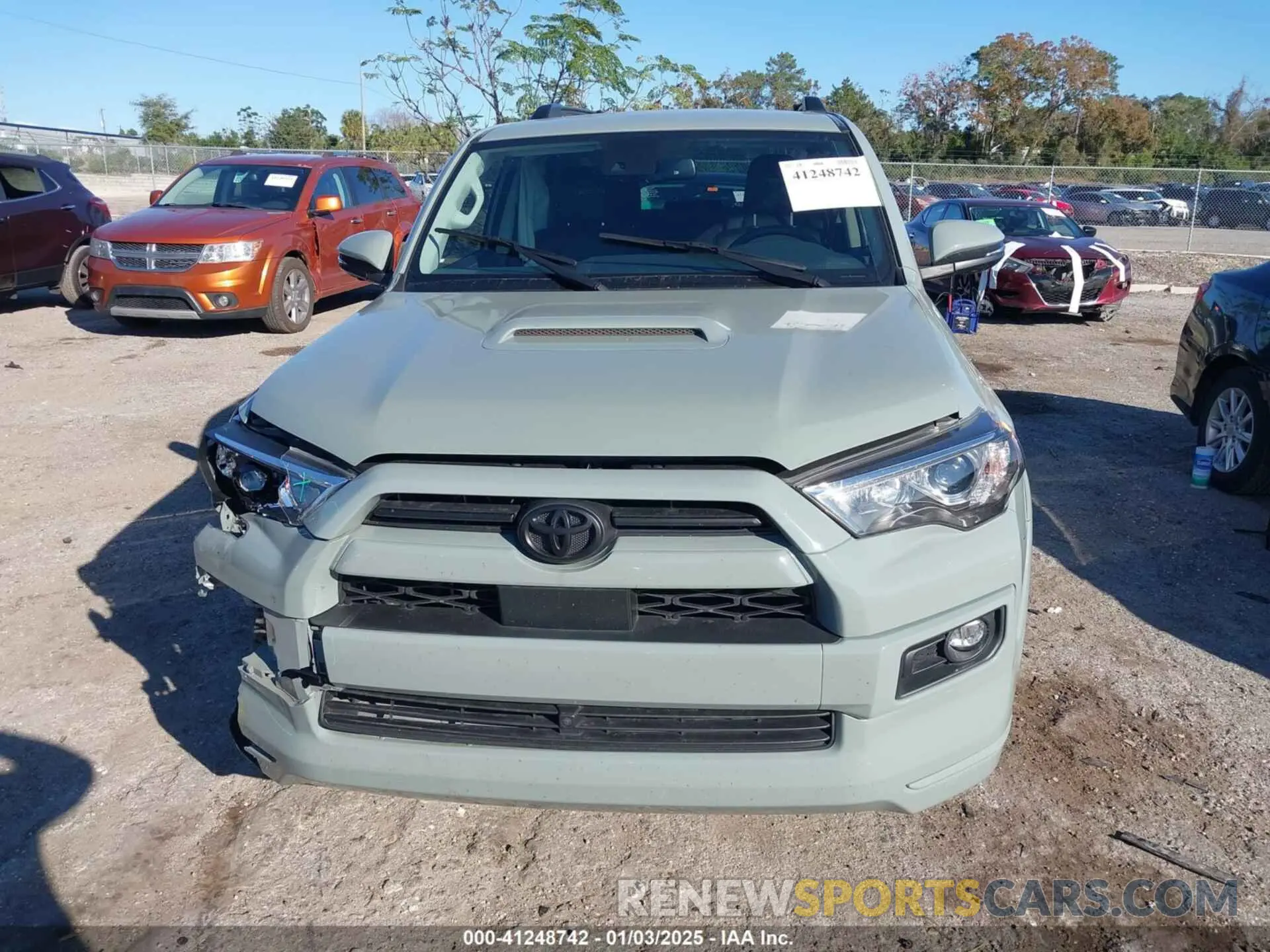 12 Photograph of a damaged car JTEAU5JR7N5262834 TOYOTA 4RUNNER 2022