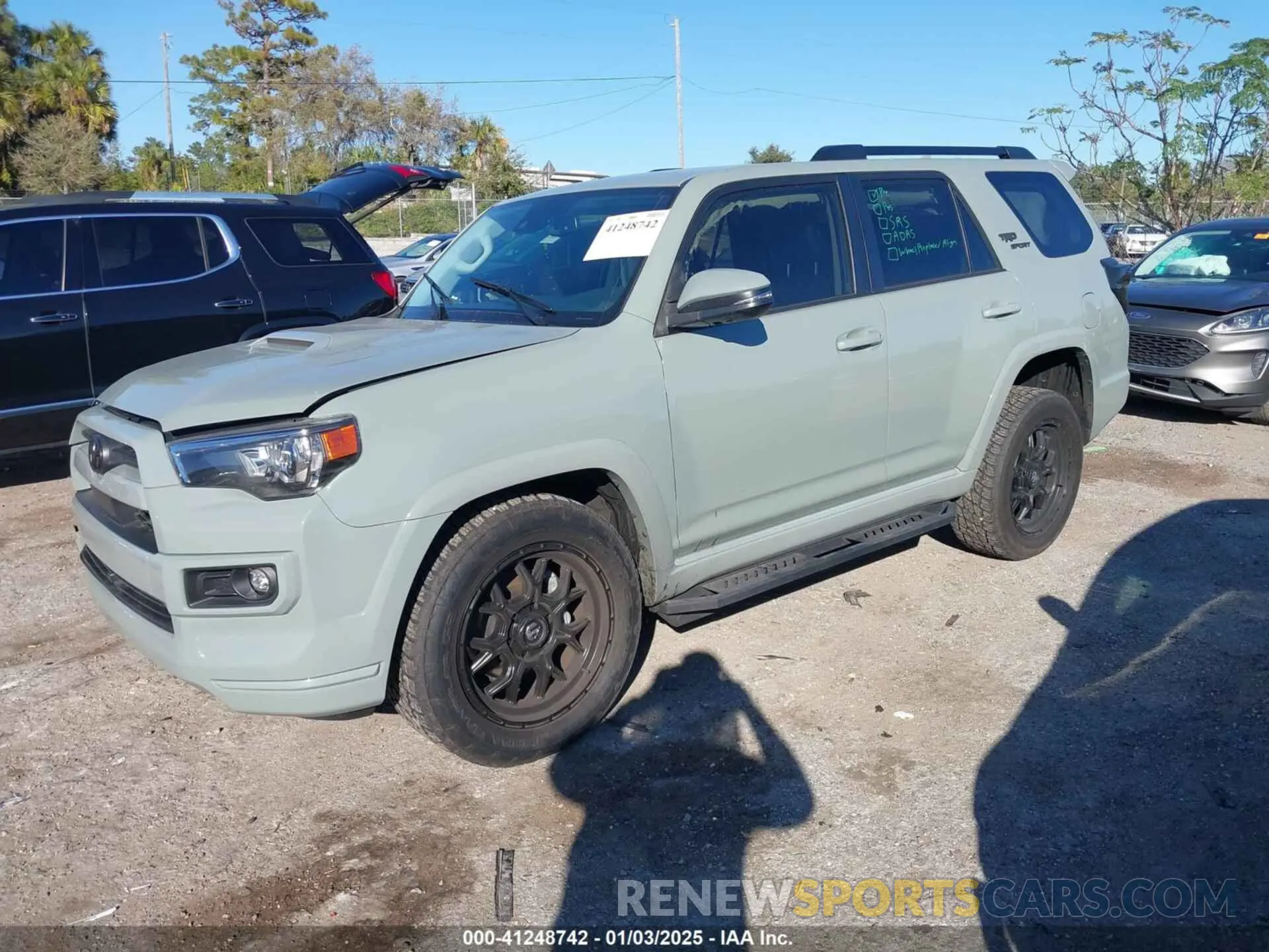 2 Photograph of a damaged car JTEAU5JR7N5262834 TOYOTA 4RUNNER 2022