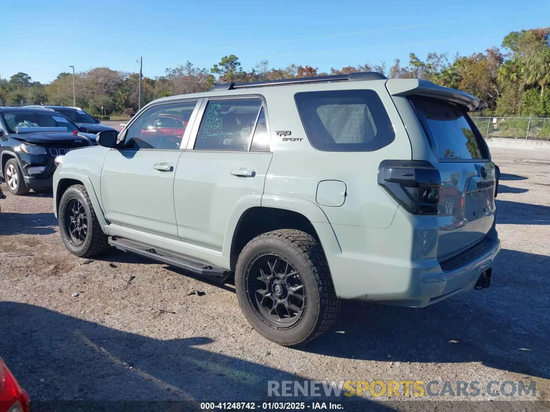 3 Photograph of a damaged car JTEAU5JR7N5262834 TOYOTA 4RUNNER 2022
