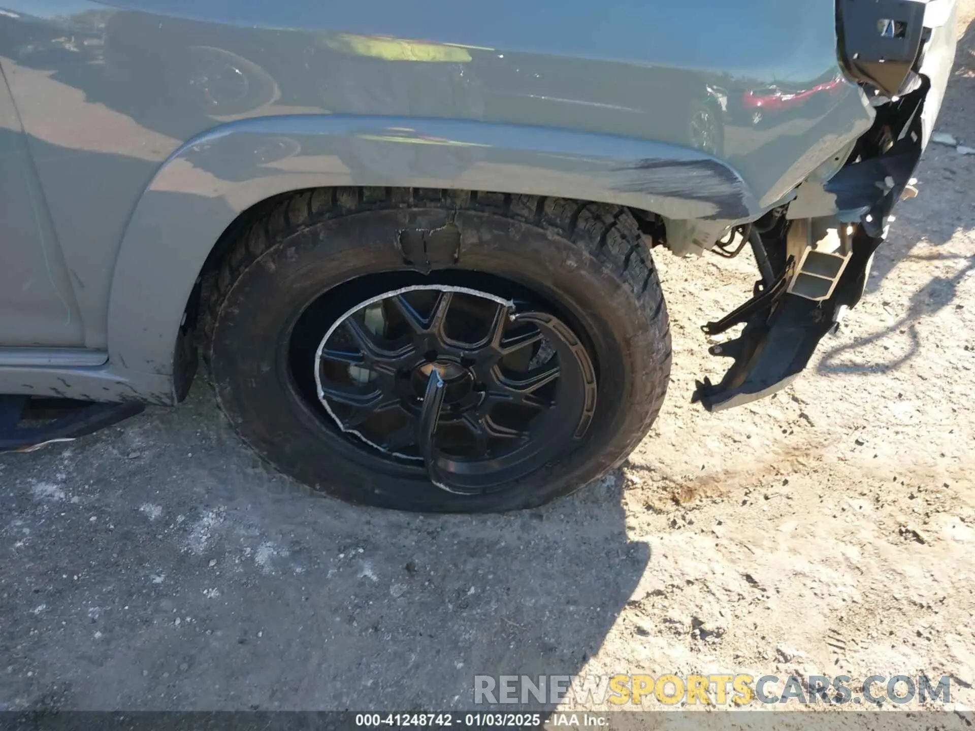 6 Photograph of a damaged car JTEAU5JR7N5262834 TOYOTA 4RUNNER 2022