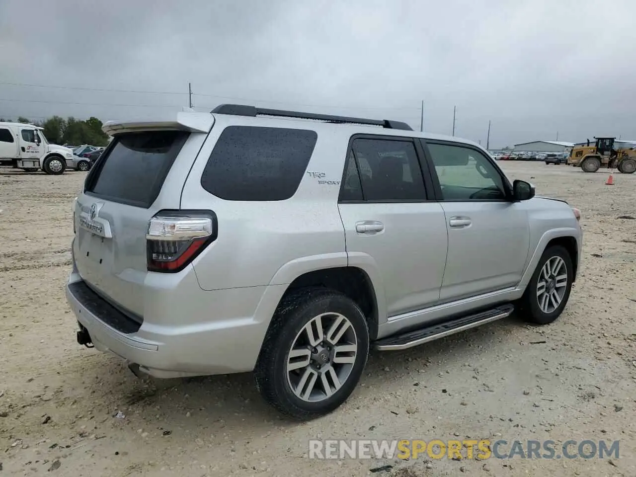 3 Photograph of a damaged car JTEAU5JRXN5252816 TOYOTA 4RUNNER 2022