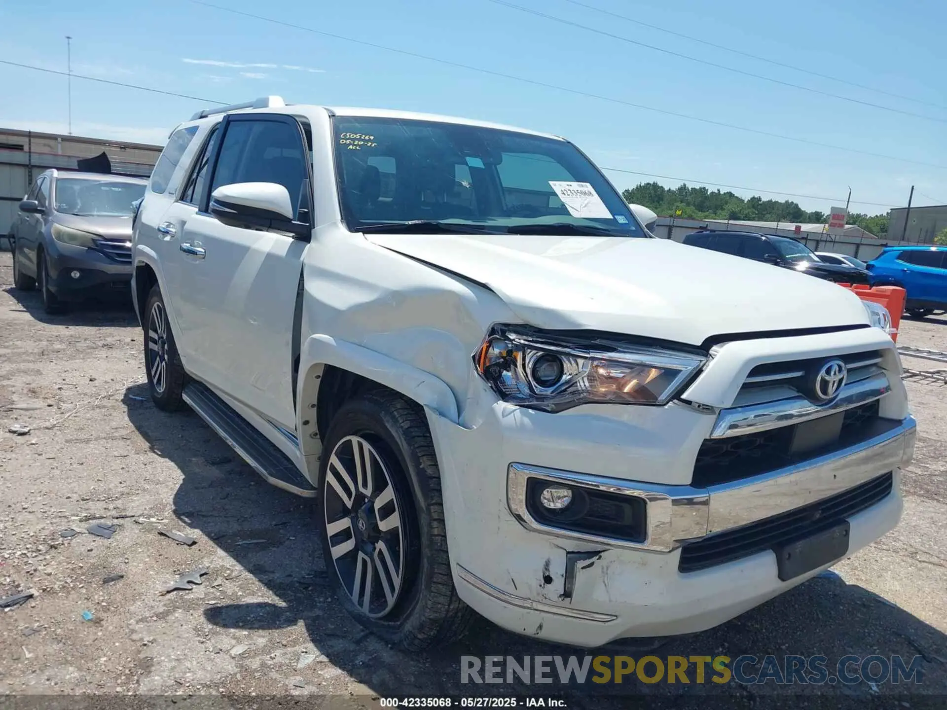 1 Photograph of a damaged car JTEDU5JR0N5257293 TOYOTA 4RUNNER 2022