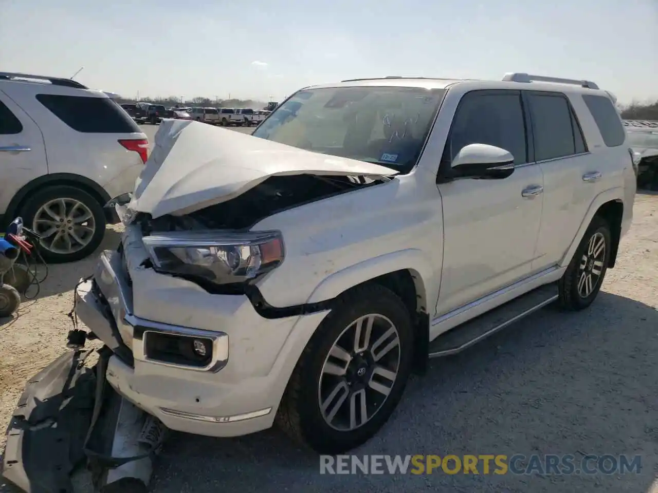 2 Photograph of a damaged car JTEDU5JR9N5257941 TOYOTA 4RUNNER 2022