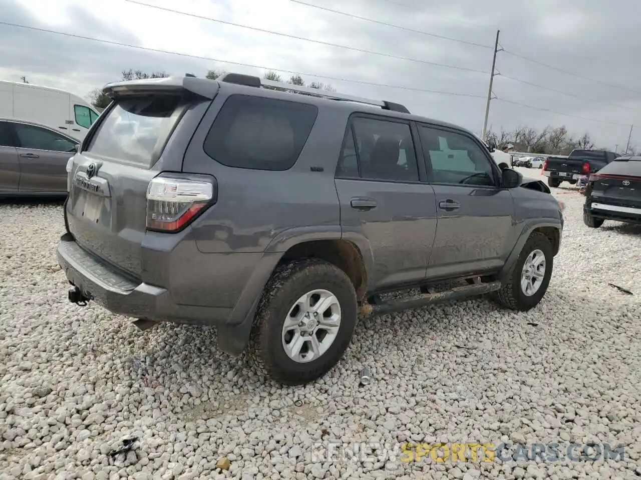 3 Photograph of a damaged car JTEEU5JR0N5256309 TOYOTA 4RUNNER 2022