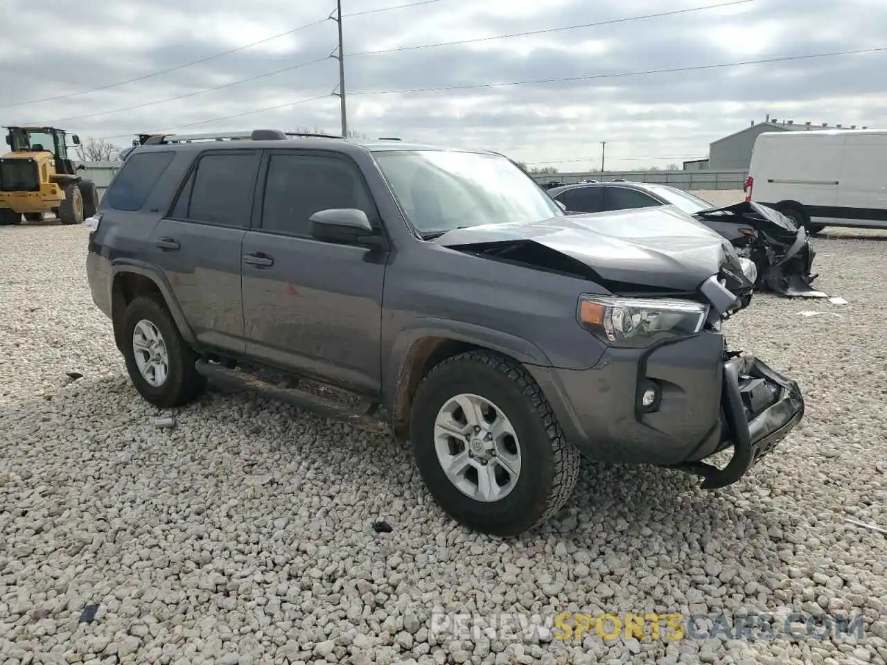 4 Photograph of a damaged car JTEEU5JR0N5256309 TOYOTA 4RUNNER 2022