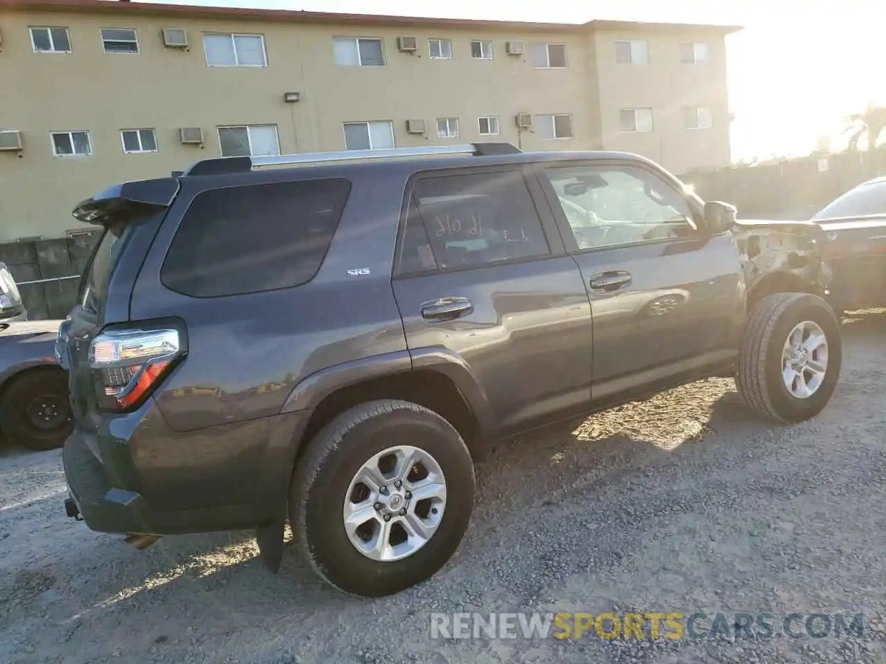 3 Photograph of a damaged car JTEEU5JR0N5261378 TOYOTA 4RUNNER 2022