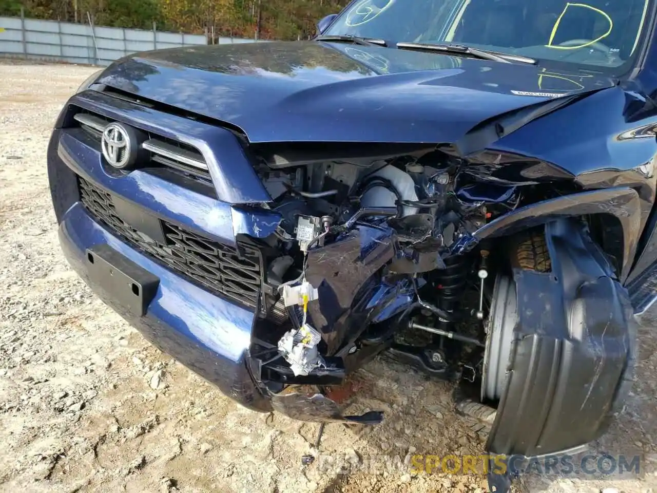 9 Photograph of a damaged car JTEEU5JR0N5273109 TOYOTA 4RUNNER 2022