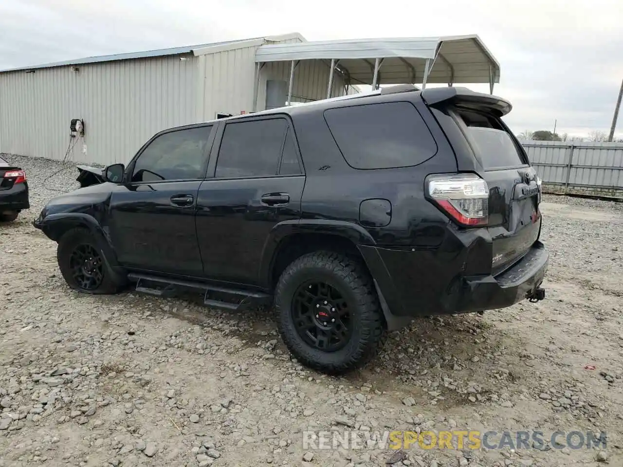 2 Photograph of a damaged car JTEEU5JR1N5258697 TOYOTA 4RUNNER 2022