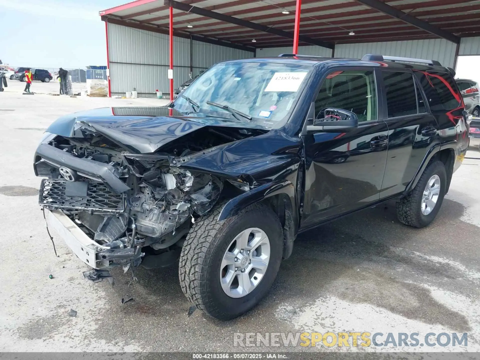 2 Photograph of a damaged car JTEEU5JR5N5260419 TOYOTA 4RUNNER 2022