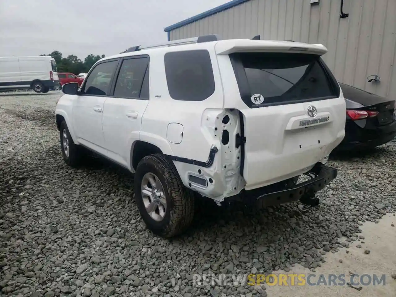 3 Photograph of a damaged car JTEEU5JR8N5263363 TOYOTA 4RUNNER 2022