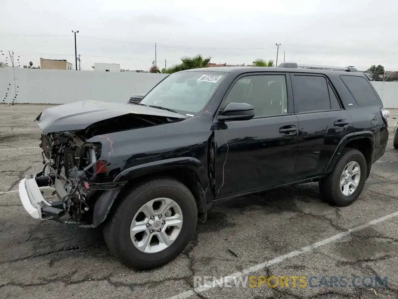 1 Photograph of a damaged car JTEEU5JR9N5264800 TOYOTA 4RUNNER 2022