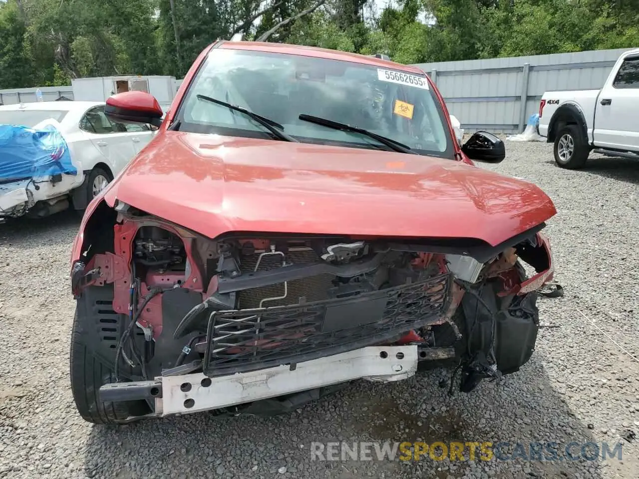 5 Photograph of a damaged car JTEEU5JRXN5256186 TOYOTA 4RUNNER 2022
