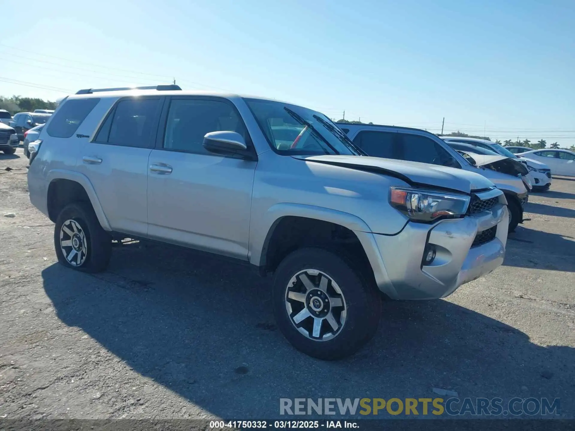 1 Photograph of a damaged car JTEEU5JRXN5264532 TOYOTA 4RUNNER 2022